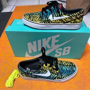 Nike SB Zoom Stefan Janoski Tiger Pack size 7.5 mens/9 womens